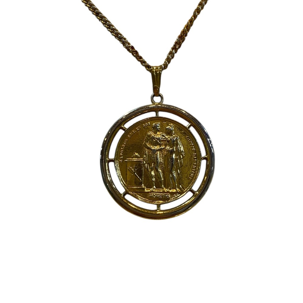 Vintage Medallion Pendant Necklace 20 inch - Picture 4 of 6